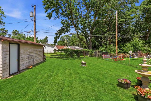 2116 Southeast Boulevard, Evansville, IN 47714