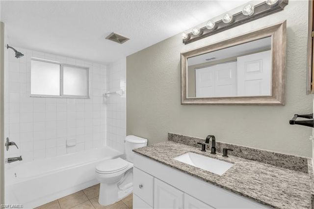 8271 Key Royal CIR 932, Naples, FL 34119