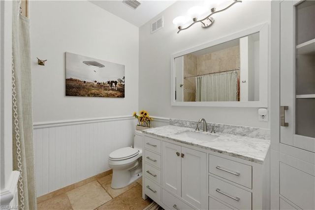 415 Crossfield CIR 81, Naples, FL 34104