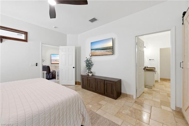 415 Crossfield CIR 81, Naples, FL 34104