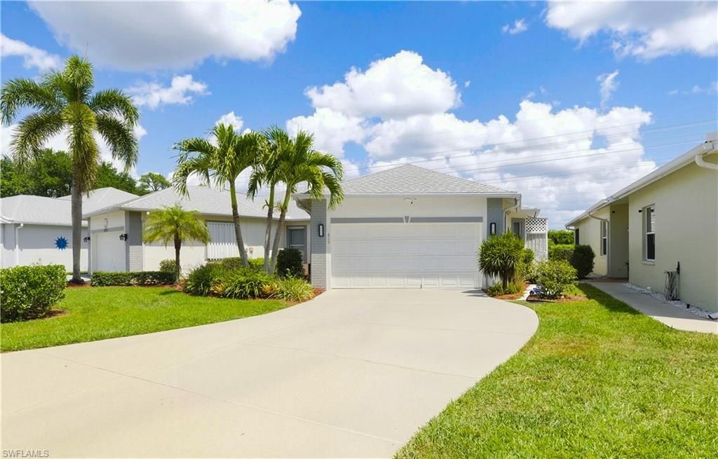 415 Crossfield CIR 81, Naples, FL 34104