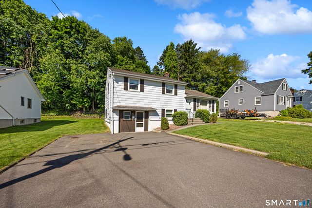 32 Moreland Avenue, Watertown, CT 06779
