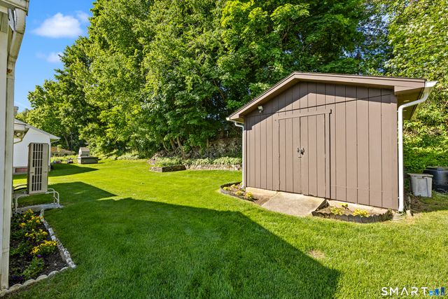 32 Moreland Avenue, Watertown, CT 06779