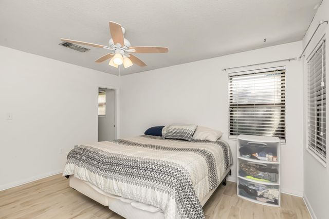 2008 Plumosa Palm Drive, Niceville, FL 32578