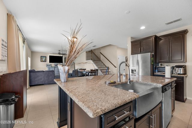 1460 AUTUMN PINES Drive, Orange Park, FL 32065