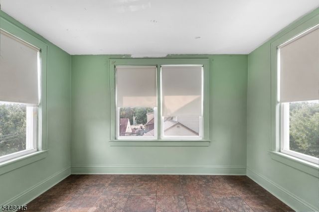 100 Hancox Ave, Nutley Twp., NJ 07110