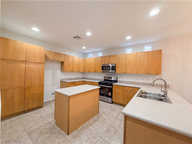 10552 Danielson Avenue, Las Vegas, NV 89129