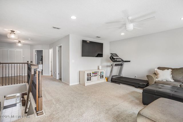 75013 GLEN SPRING Way, Yulee, FL 32097