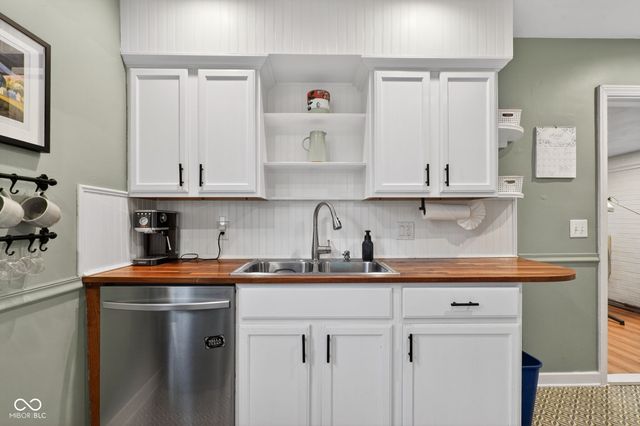 5118 Rosslyn Avenue, Indianapolis, IN 46205