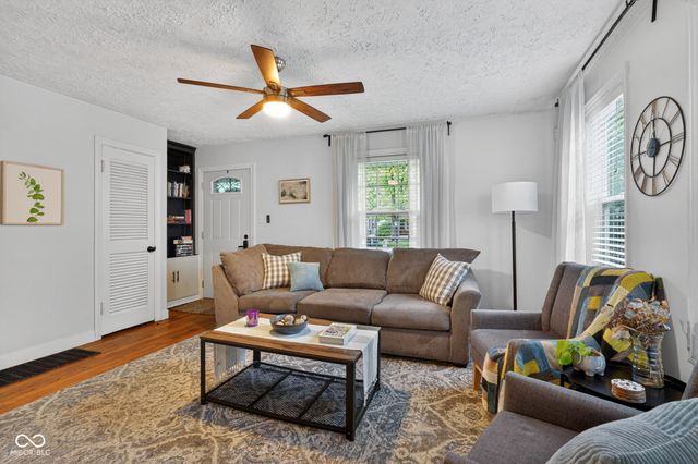 5118 Rosslyn Avenue, Indianapolis, IN 46205