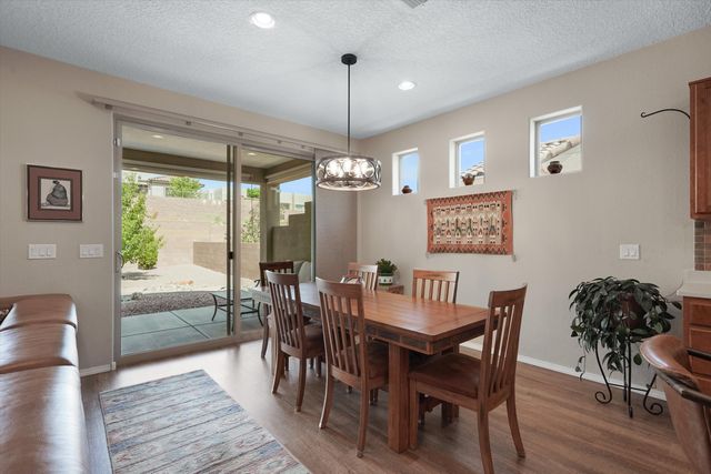 1805 Pebble Creek Trail NW, Albuquerque, NM 87120