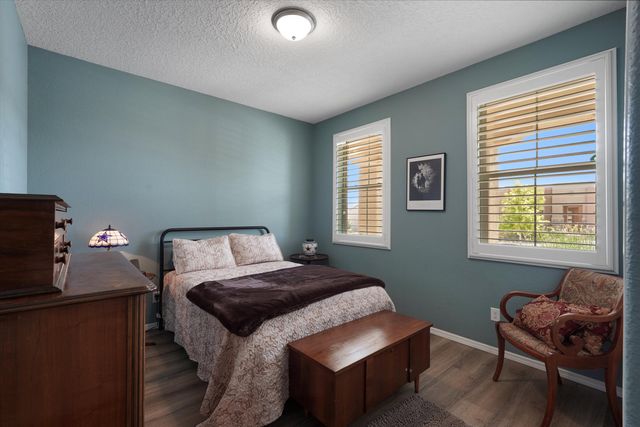 1805 Pebble Creek Trail NW, Albuquerque, NM 87120