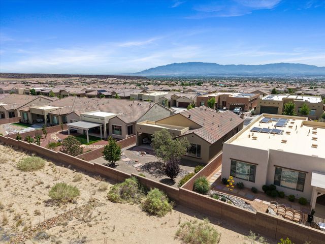 1805 Pebble Creek Trail NW, Albuquerque, NM 87120