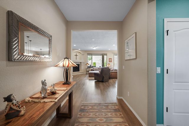 1805 Pebble Creek Trail NW, Albuquerque, NM 87120