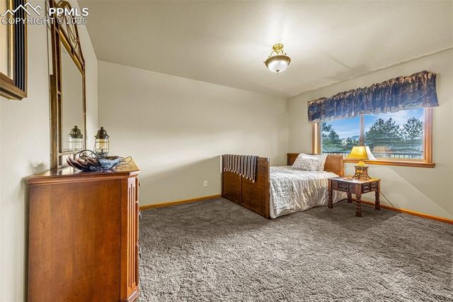 143 Ring Road, Guffey, CO 80820