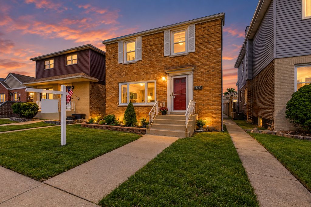 5227 S Neenah Avenue, Chicago, IL 60638 — exterior