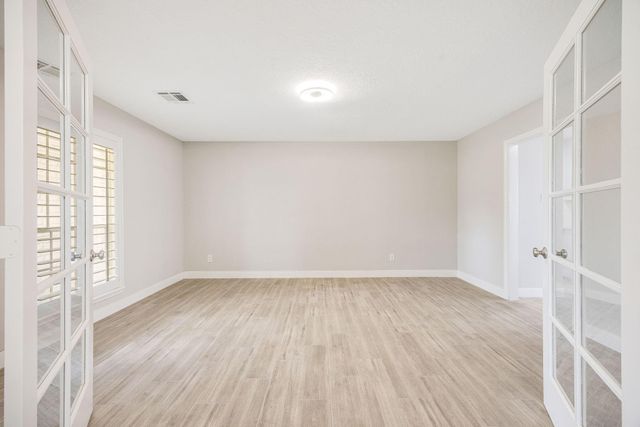 11006 Wickersham Lane, Houston, TX 77042