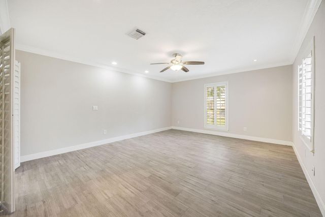 11006 Wickersham Lane, Houston, TX 77042