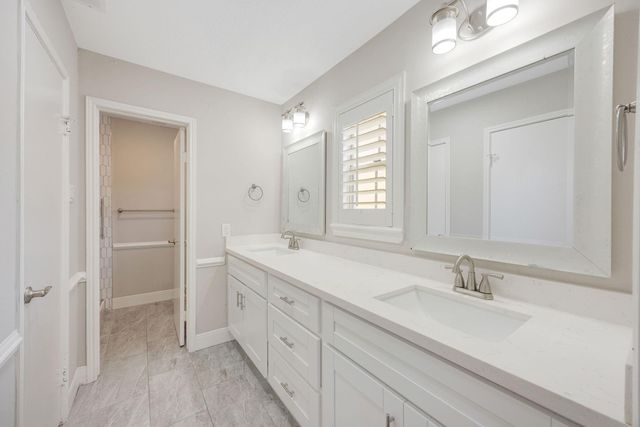 11006 Wickersham Lane, Houston, TX 77042