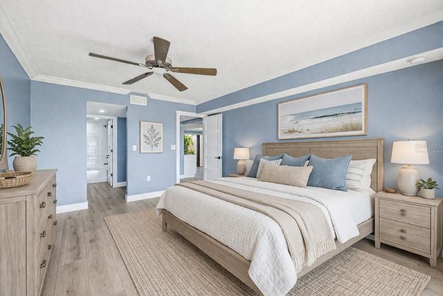 7520 SUNSHINE SKYWAY LANE S T22, St Petersburg, FL 33711