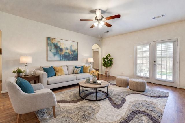 9443 Sky Blue Drive, Rosharon, TX 77583