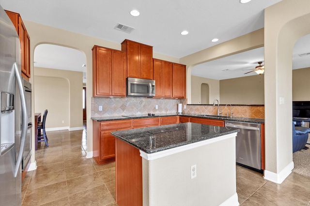 301 Wye Oak ST, Austin, TX 78748