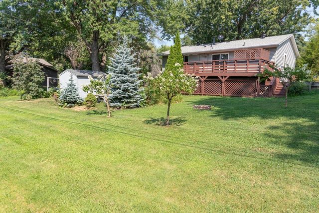 6071 45th Street N, Oakdale, MN 55128