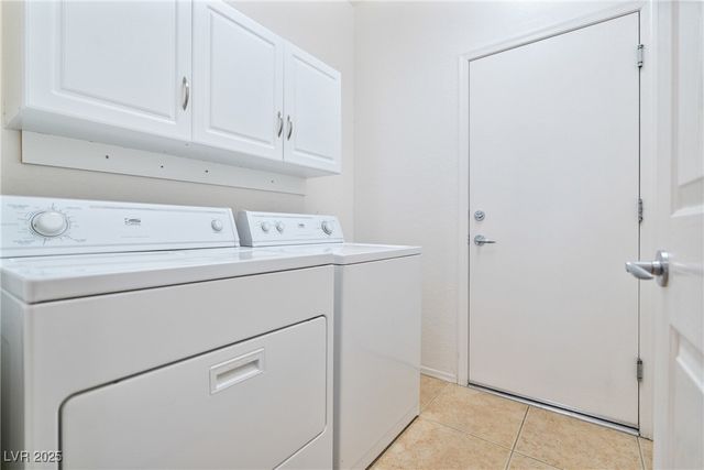 7922 Crested Starling Court, North Las Vegas, NV 89084