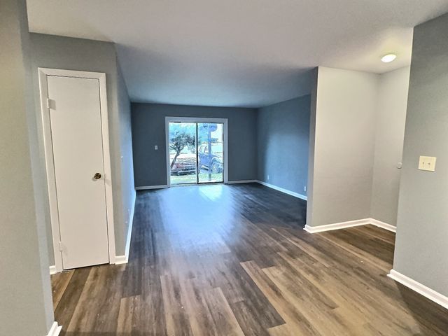 320 Welch Rd Apt F1, Nashville, TN 37211