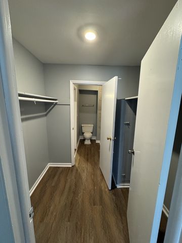 320 Welch Rd Apt F1, Nashville, TN 37211