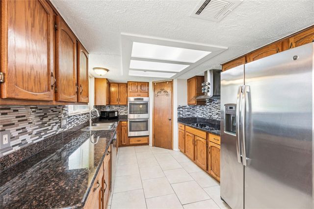 21431 Park Bend Drive, Katy, TX 77450