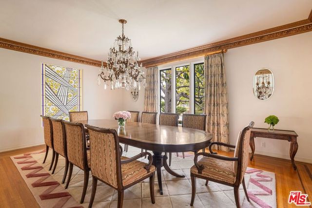 191 S Hudson Avenue, Los Angeles, CA 90004