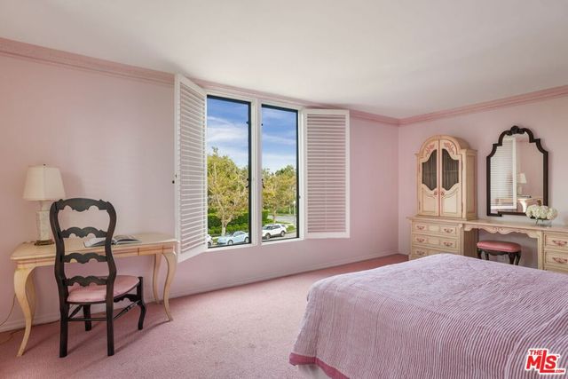 191 S Hudson Avenue, Los Angeles, CA 90004
