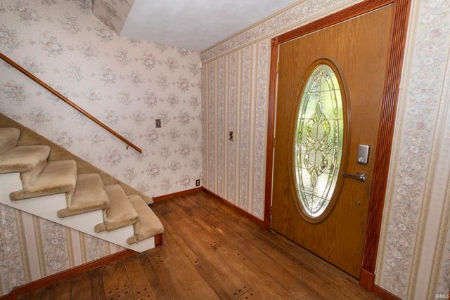 5624 Danbury Drive, South Bend, IN 46614