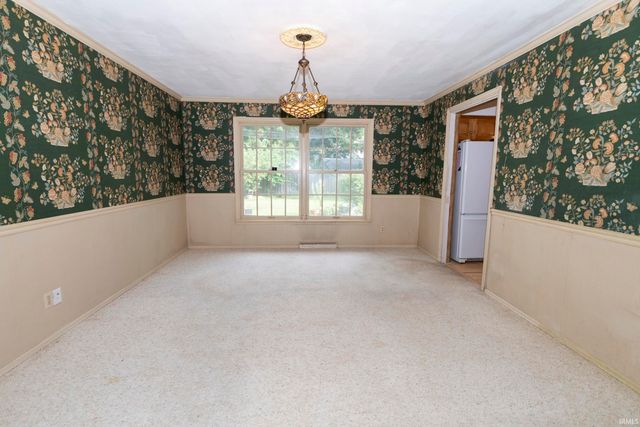 5624 Danbury Drive, South Bend, IN 46614