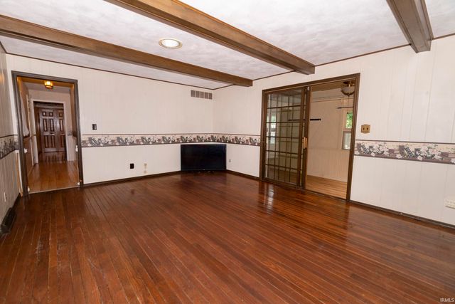 5624 Danbury Drive, South Bend, IN 46614