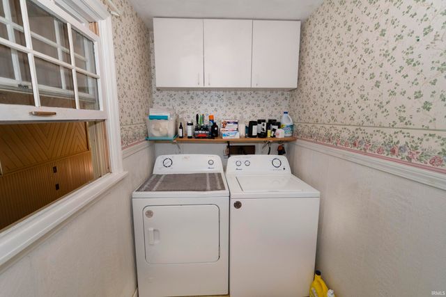 5624 Danbury Drive, South Bend, IN 46614