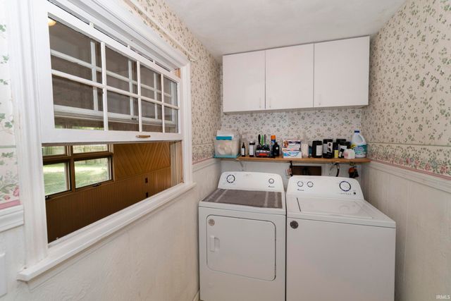 5624 Danbury Drive, South Bend, IN 46614
