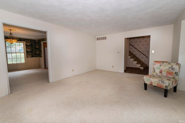 5624 Danbury Drive, South Bend, IN 46614