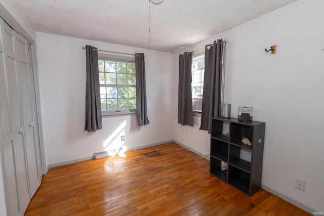 5624 Danbury Drive, South Bend, IN 46614