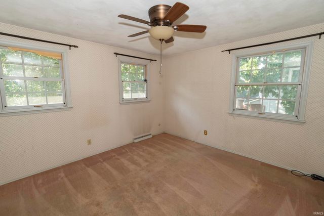 5624 Danbury Drive, South Bend, IN 46614