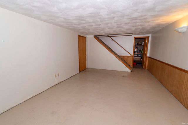 5624 Danbury Drive, South Bend, IN 46614