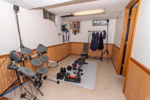 5624 Danbury Drive, South Bend, IN 46614