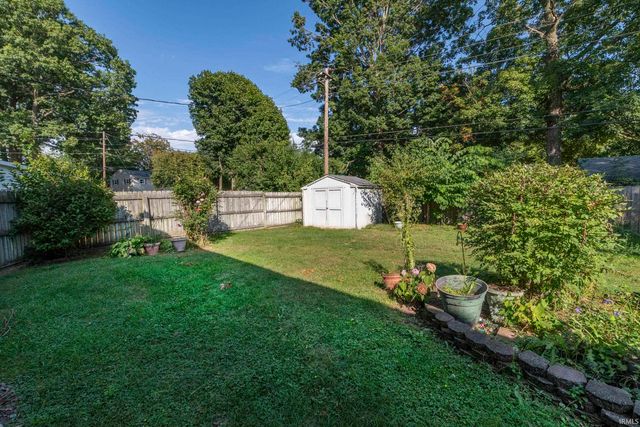 5624 Danbury Drive, South Bend, IN 46614