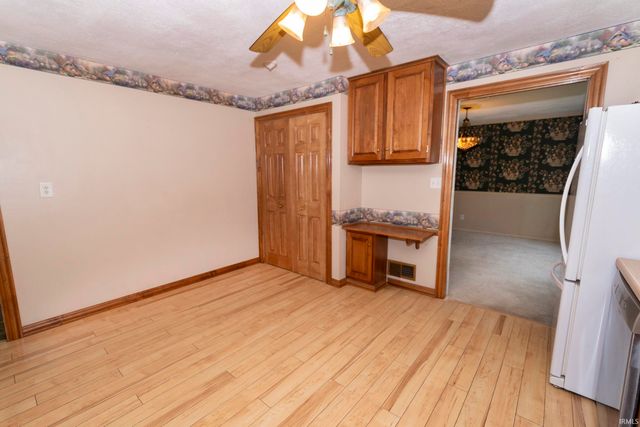 5624 Danbury Drive, South Bend, IN 46614