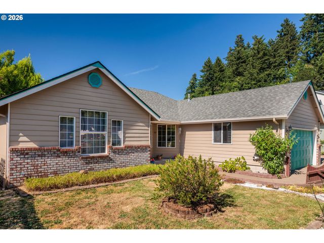 4664 HOLLY St, Springfield, OR 97478