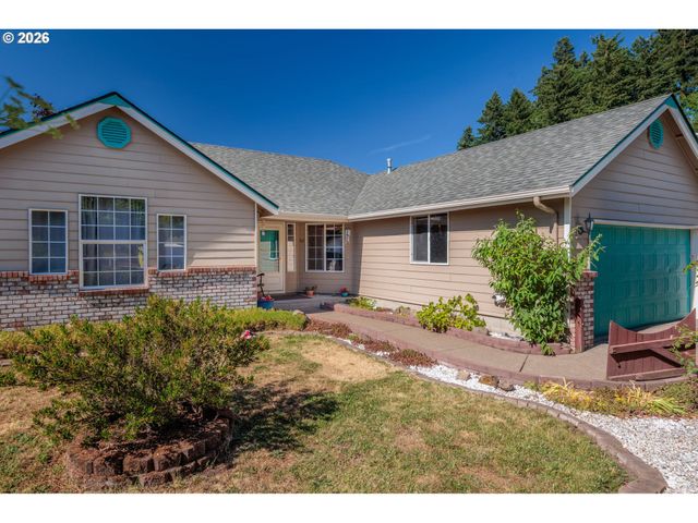 4664 HOLLY St, Springfield, OR 97478