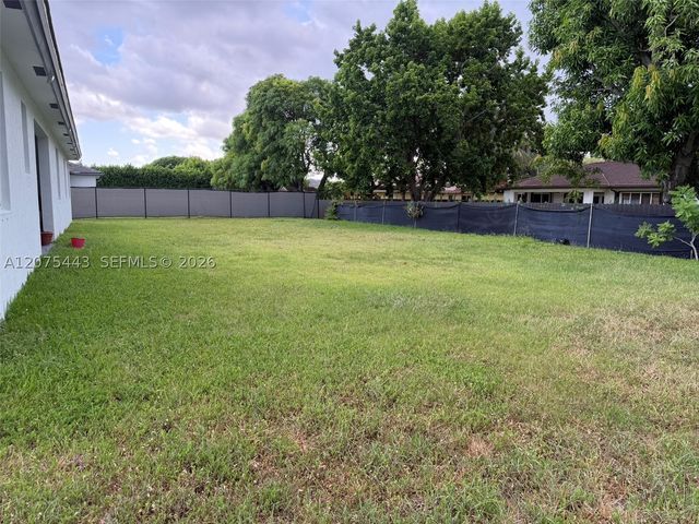 21230 SW 127th Pl, Miami, FL 33177