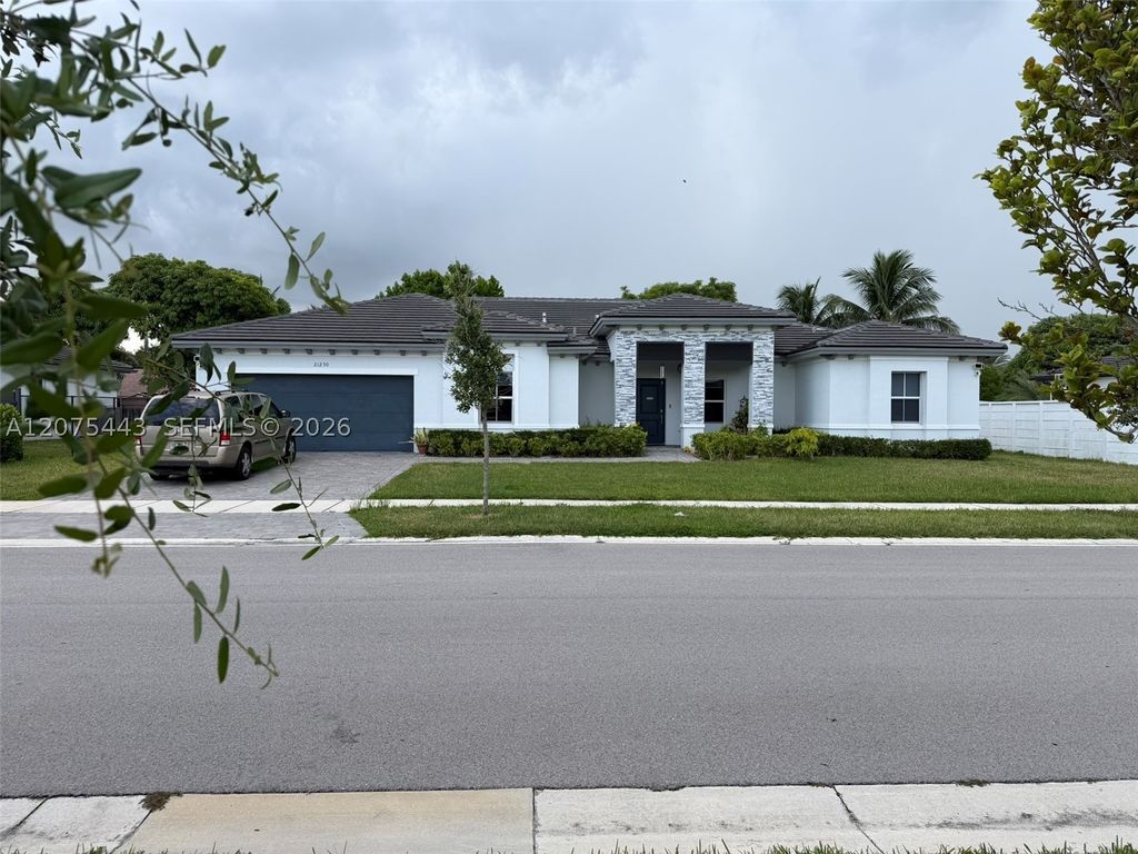 21230 SW 127th Pl, Miami, FL 33177