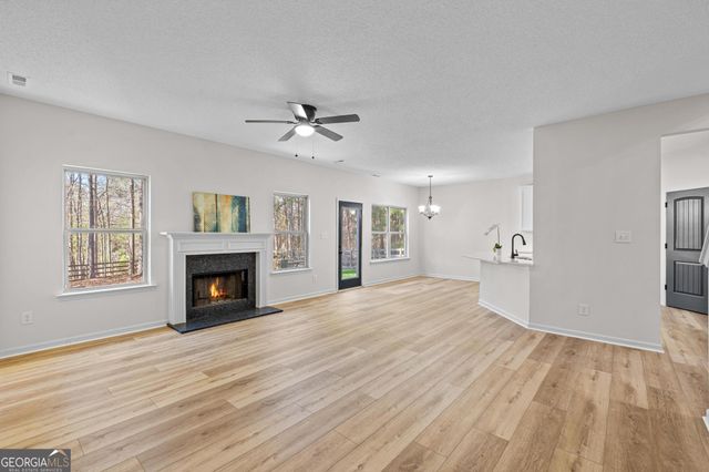 117 Martins Pond Road, Newnan, GA 30263